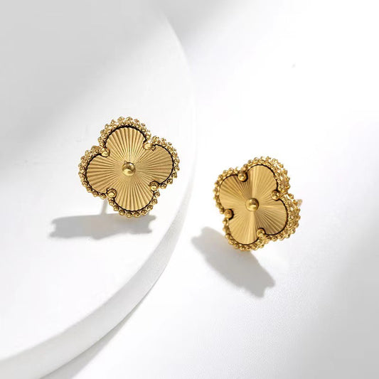 Gold leaf earrings